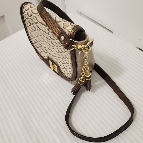 Brahmin Sonny Croc Print Leather Crossbody, Classic w/goldtone hardware - Picture 3 of 15